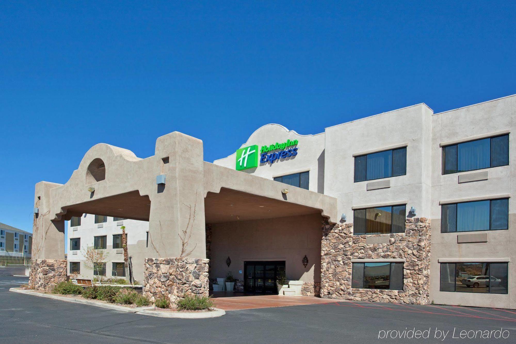 Holiday Inn Express Hotel & Suites Nogales By Ihg Eksteriør billede